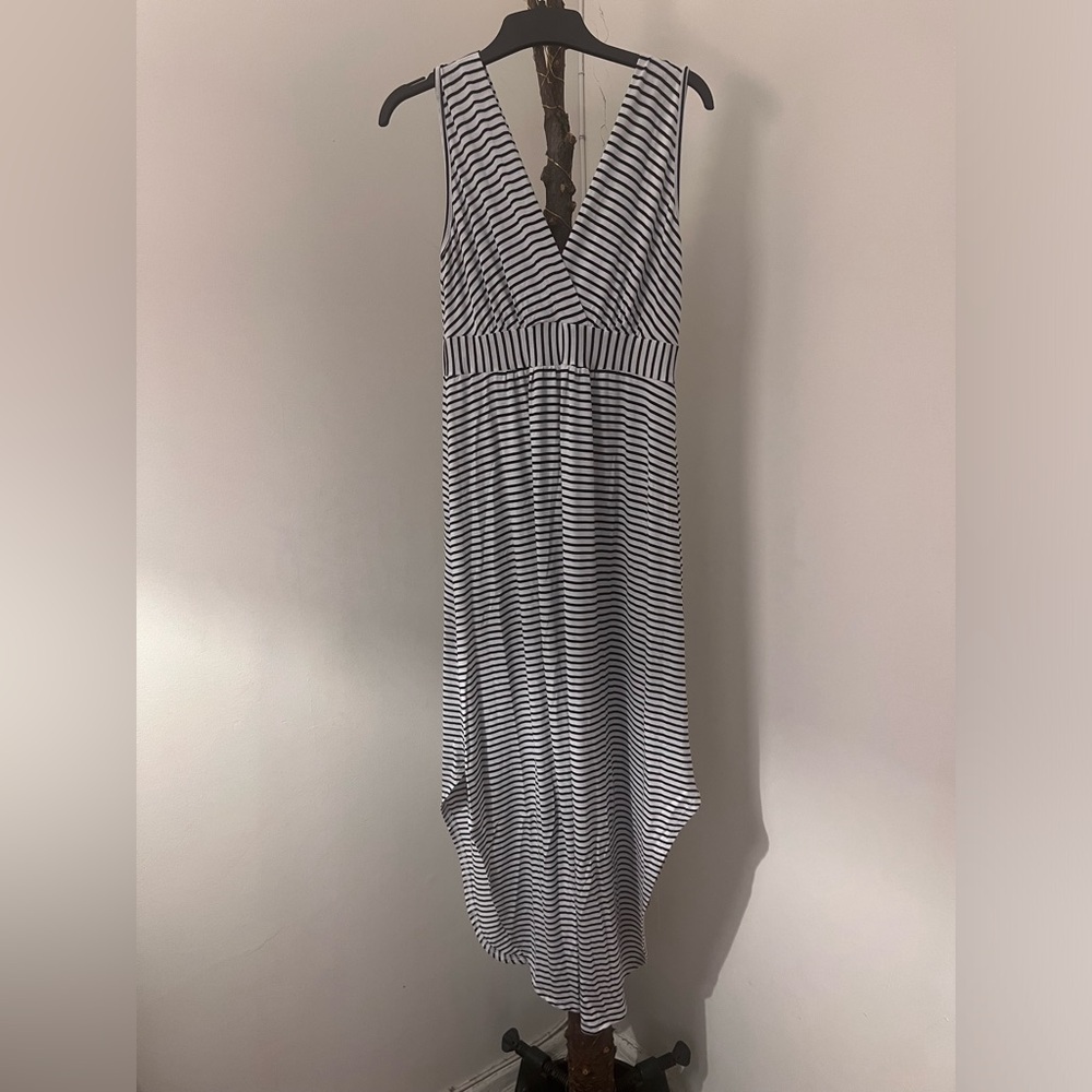 Striped V-Neck Maxi Dress